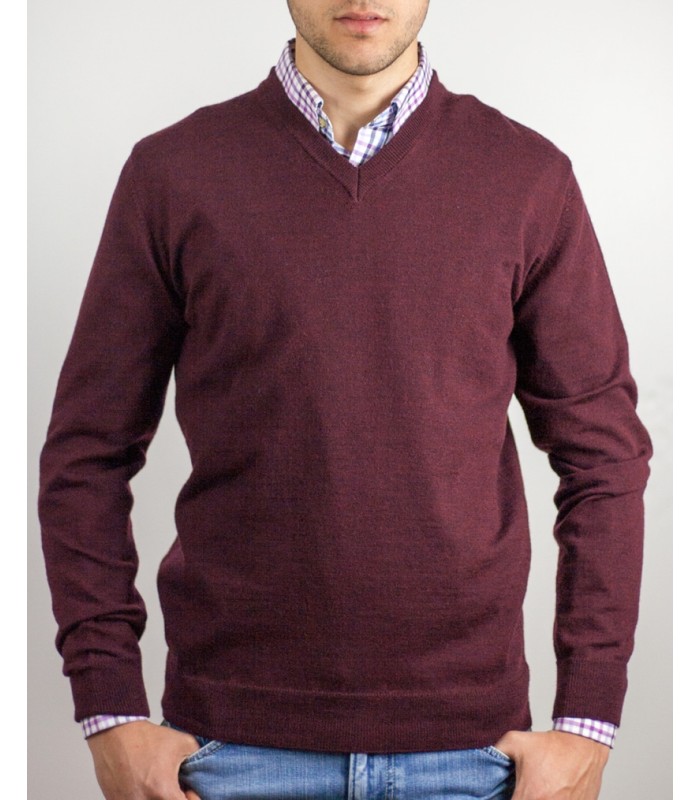 V-NECK SWEATER 100% EXTRAFINE WOOL GARNET