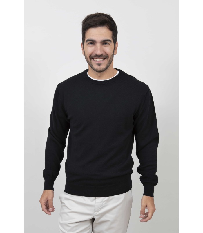 ROUND NECK SWEATER 100% Extrafine wool BLACK